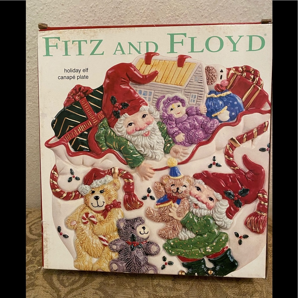 FITZ & Floyd Holiday Elf Canapé Plate